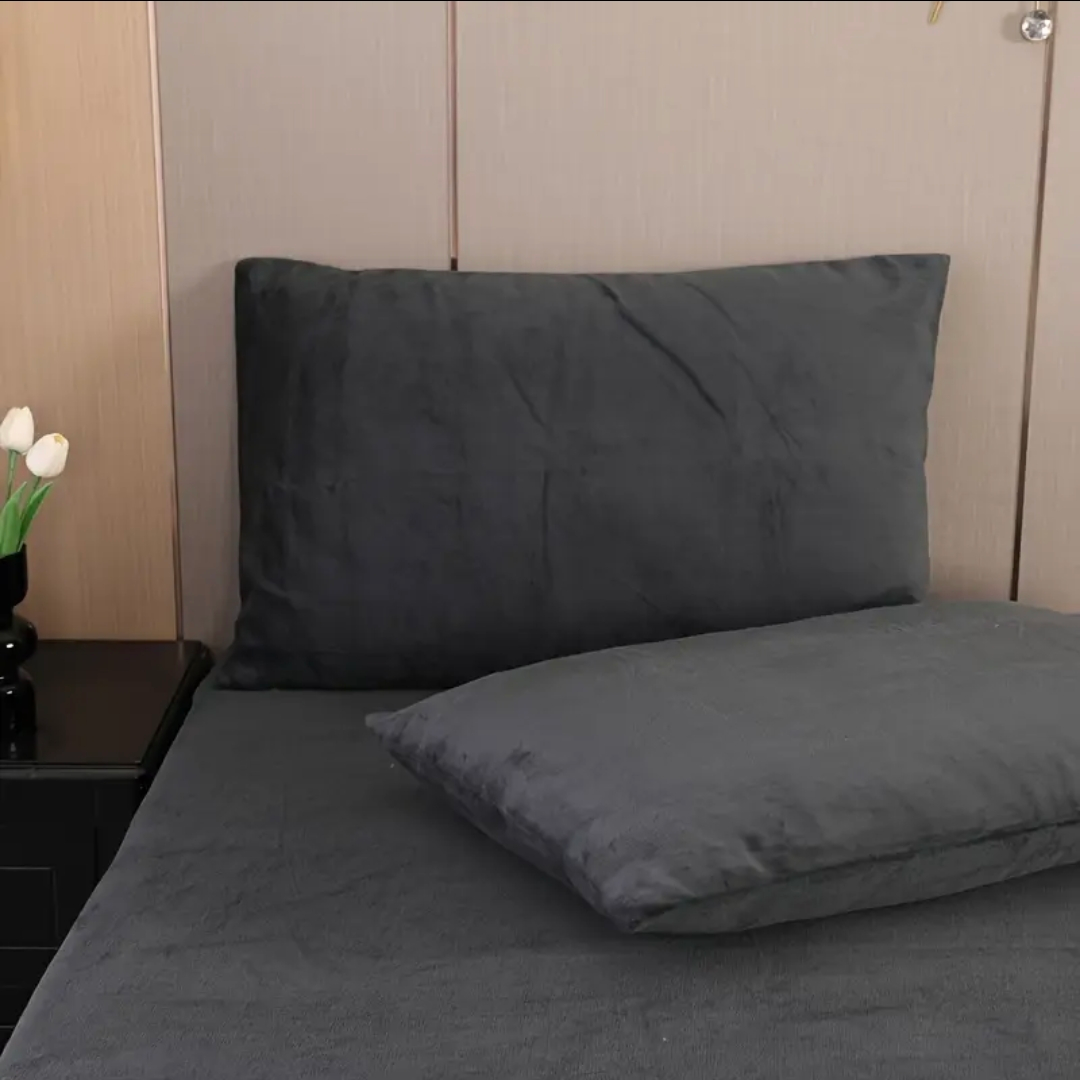 velvet fitted sheet grey