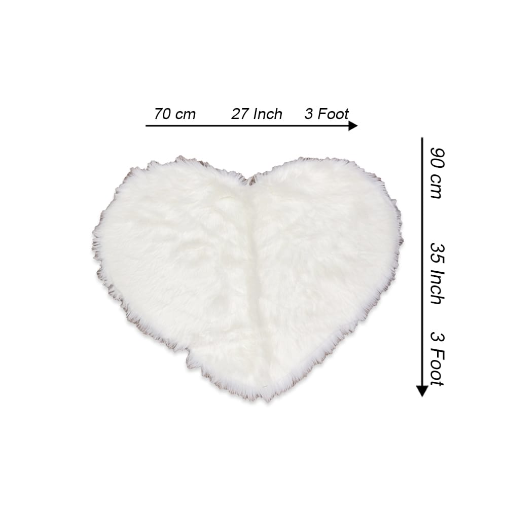 heart shaped rug white