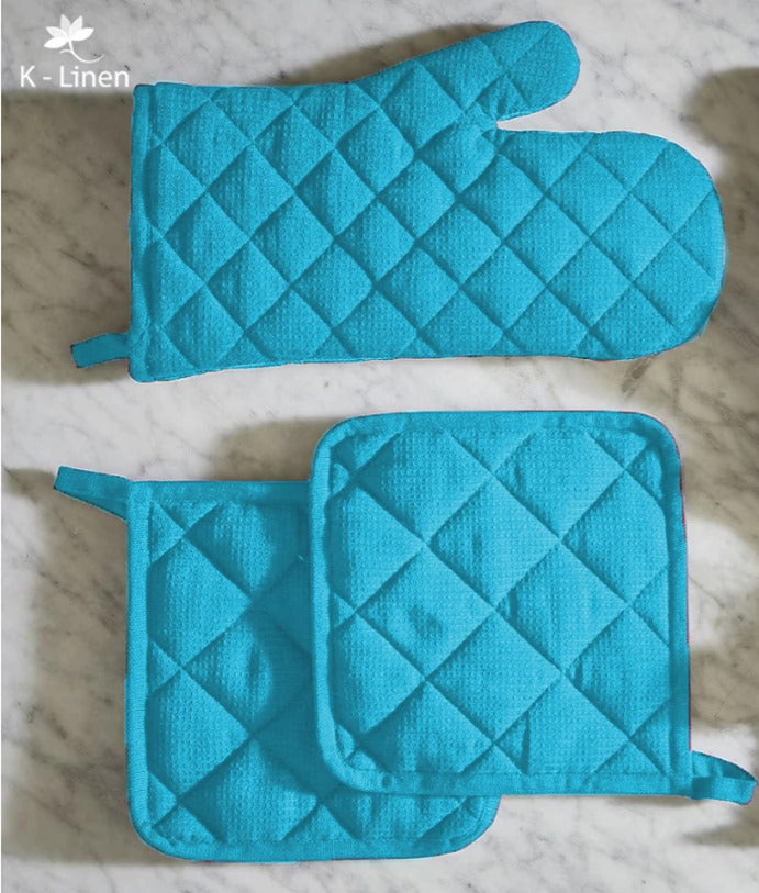 plain quilted kitchen gloves sky blue