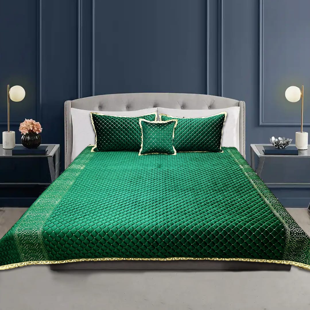 velvet heavy embroidered bed spread 4pcs green