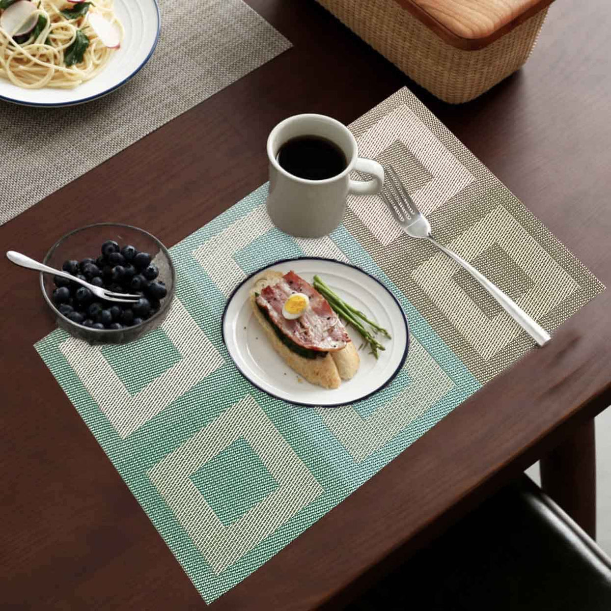 6 piece table matt tranquil dining table mat set.