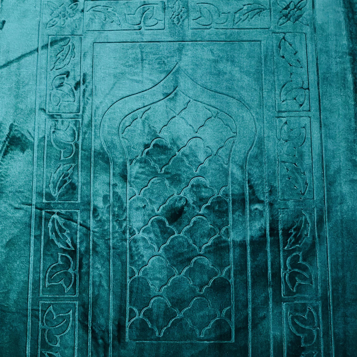 premium velvet prayer mat falah