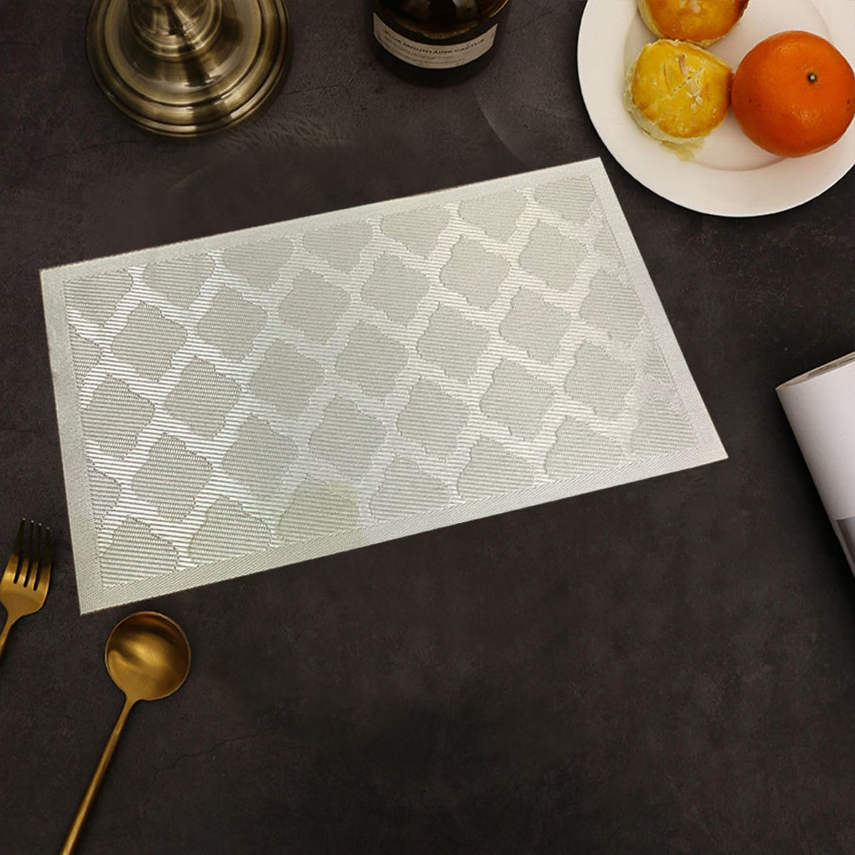 6 piece table matt frond dining table mat set.