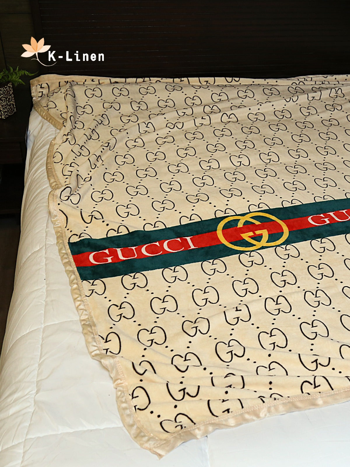 Printed Fleece Blanket - Gucci Beige