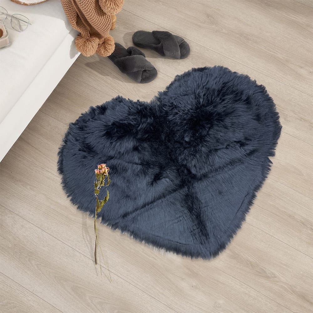 heart shaped rug black