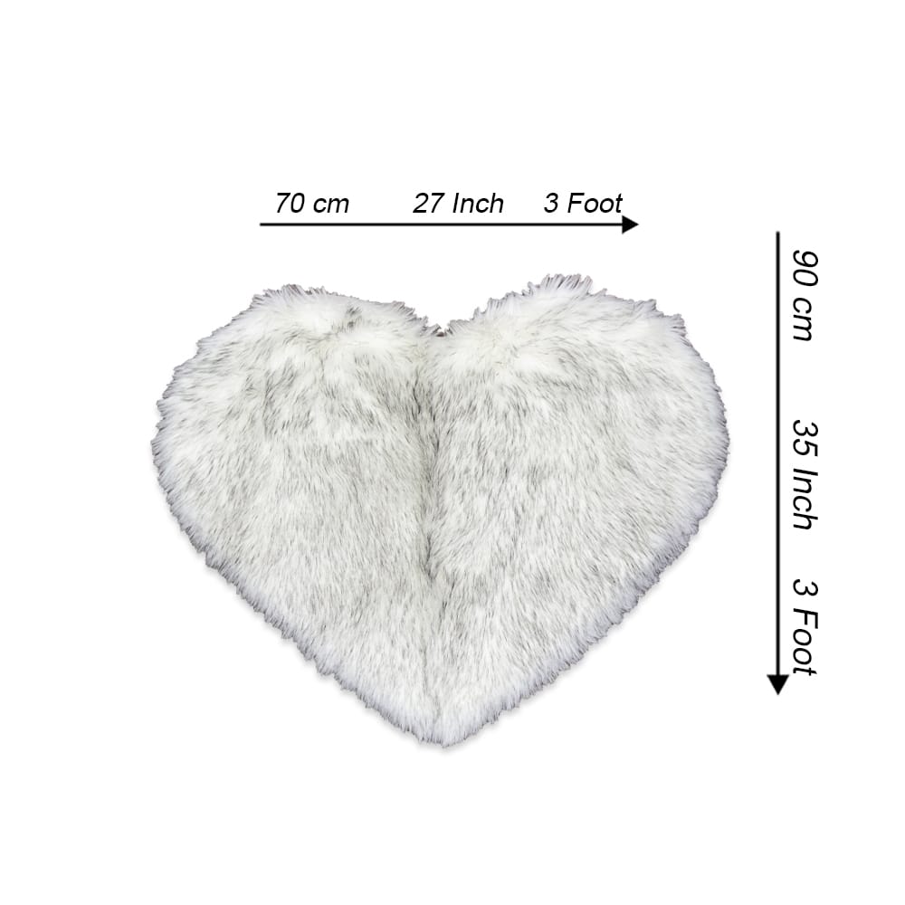heart shaped rug white black