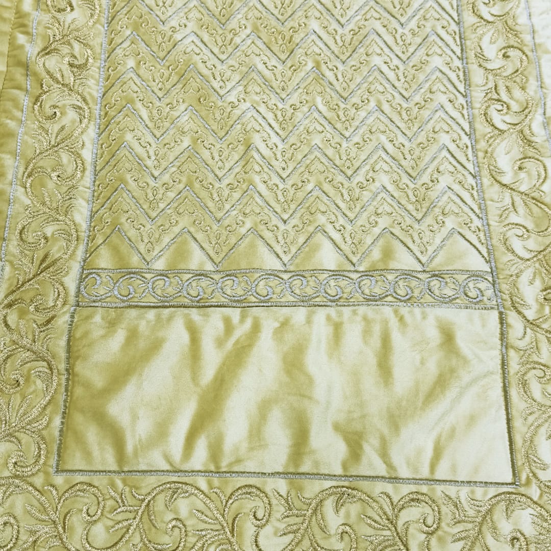 Embroided Velvet Prayer Mat - Beige