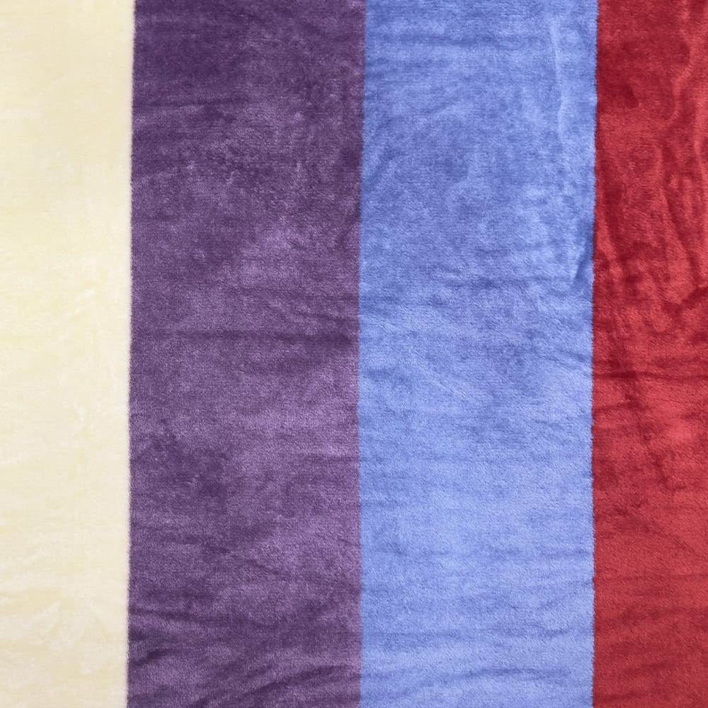 popular heavy blanket nivra blanket.