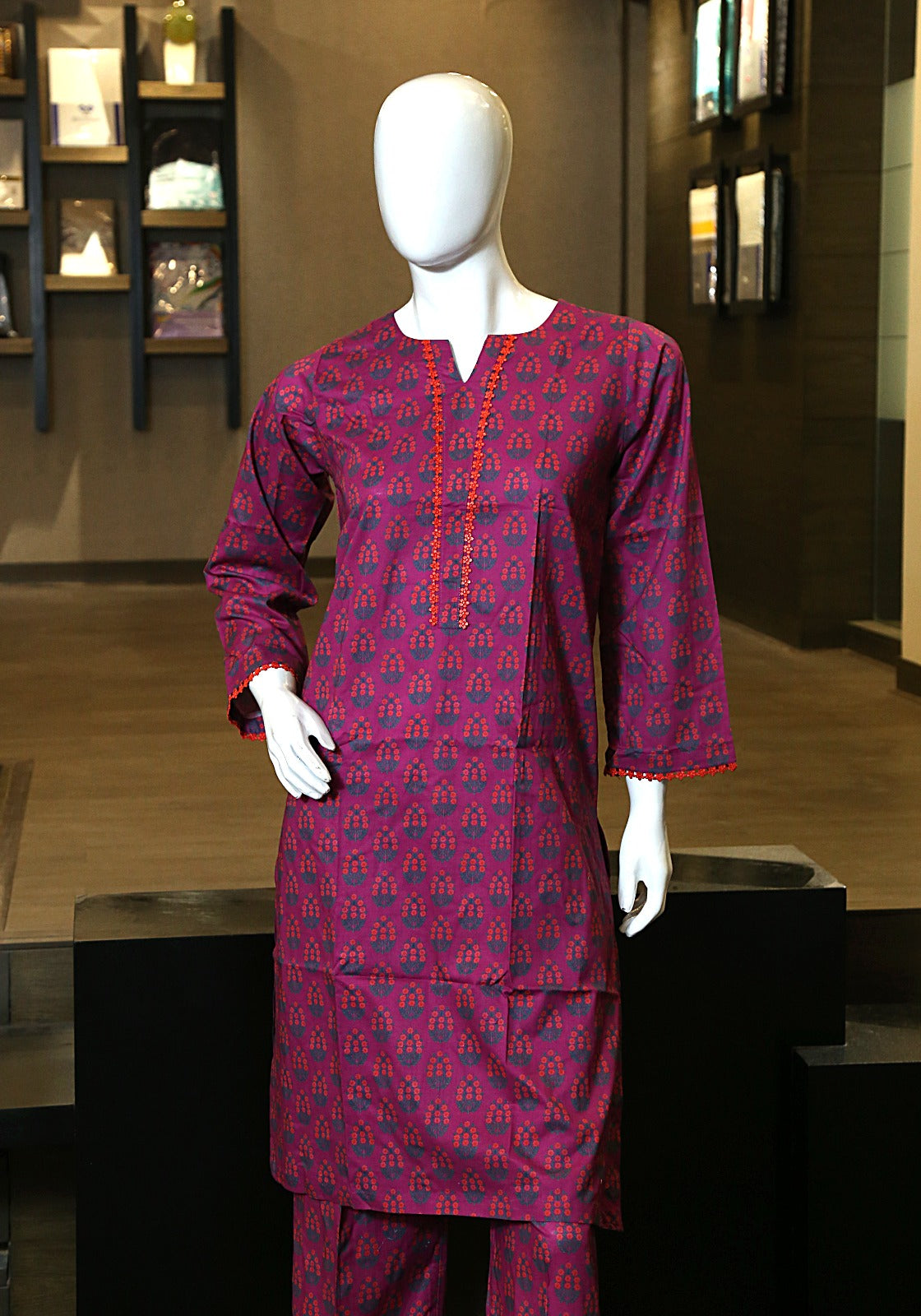 printed lawn suit 2pcs arianne suit.