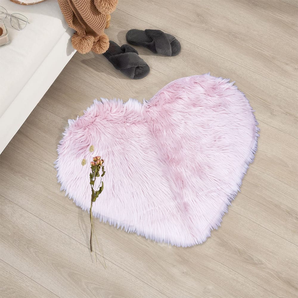 Heart Shaped Rug - Pink